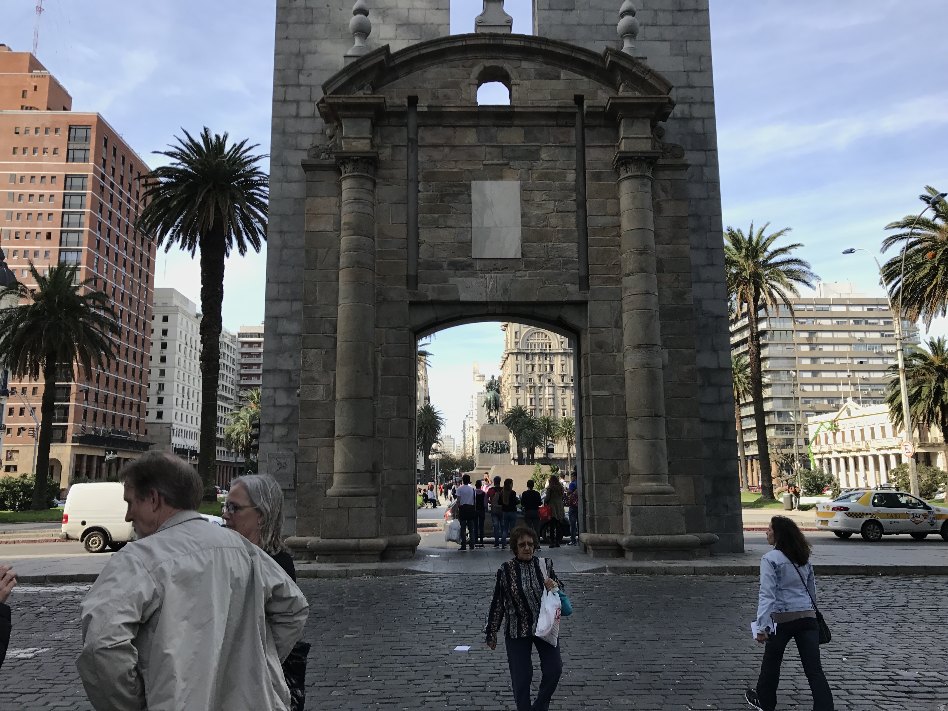 Puerta del Ciudadela (1).JPG