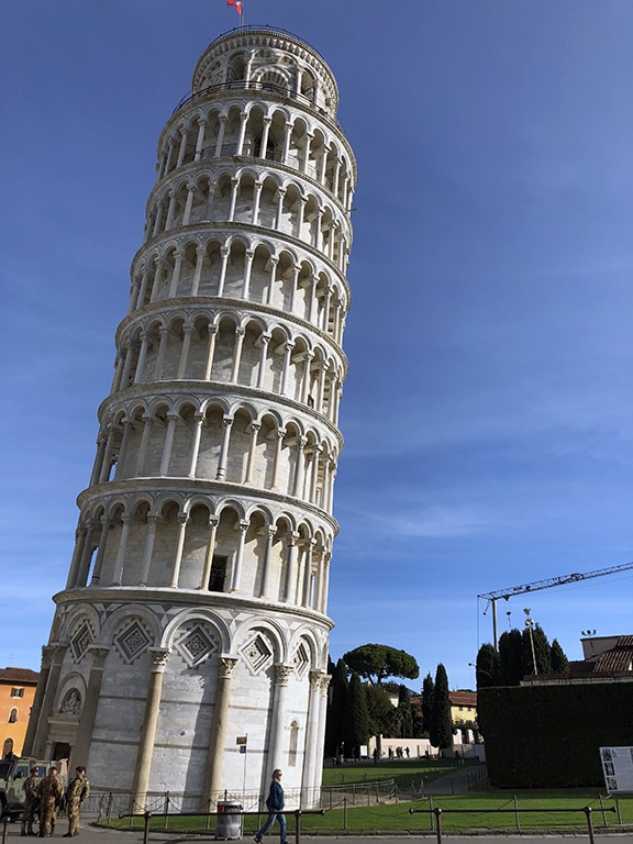 A famosa Torre de Pisa na Itália