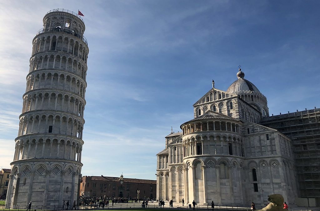 Torre de Pisa na Itália: uma paradinha rápida para as fotos criativas