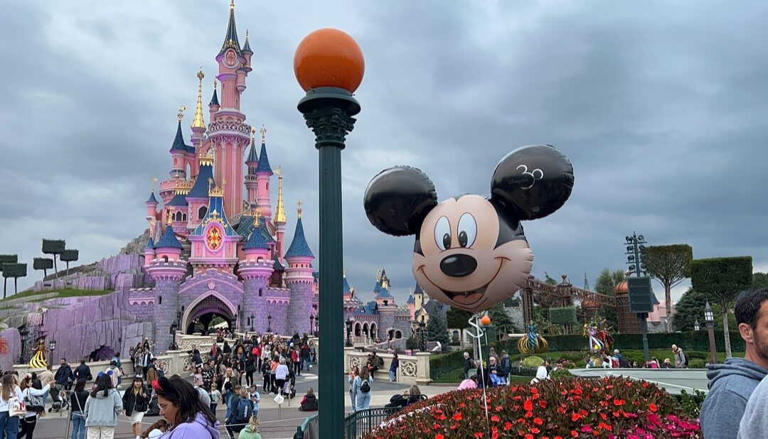 Roteiro da Disney Paris! Tudo o que você precisa saber para visitar os parques da Disney na Europa