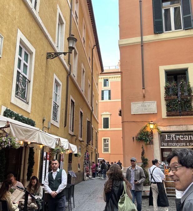 #Turistando Na Quarentena – livro e filme Anjos e Demônios
