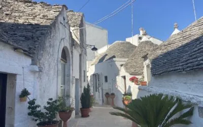 Alberobello e Locorotondo: duas cidades na Puglia que você precisa conhecer