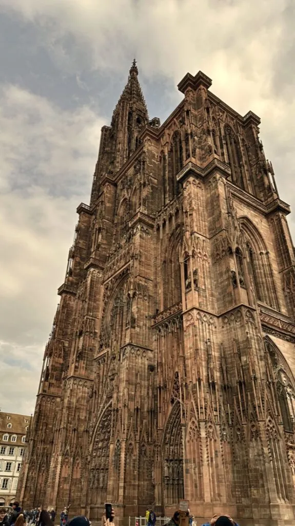 A majestosa catedral de Estrasburgo